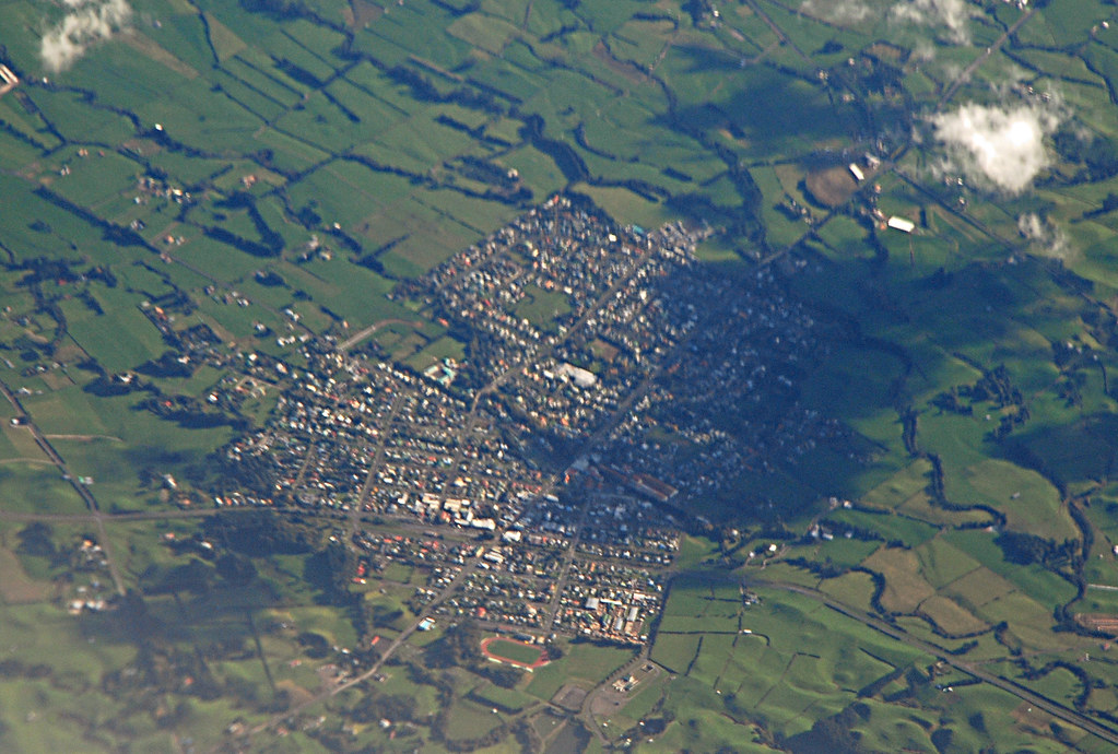 Inglewood, Taranaki, New Zealand, 8 May 2007 En route Auck… Flickr