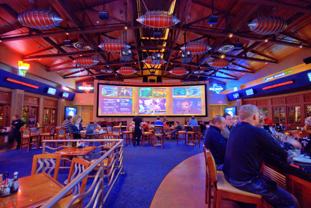 Sports Bar a photo on Flickriver