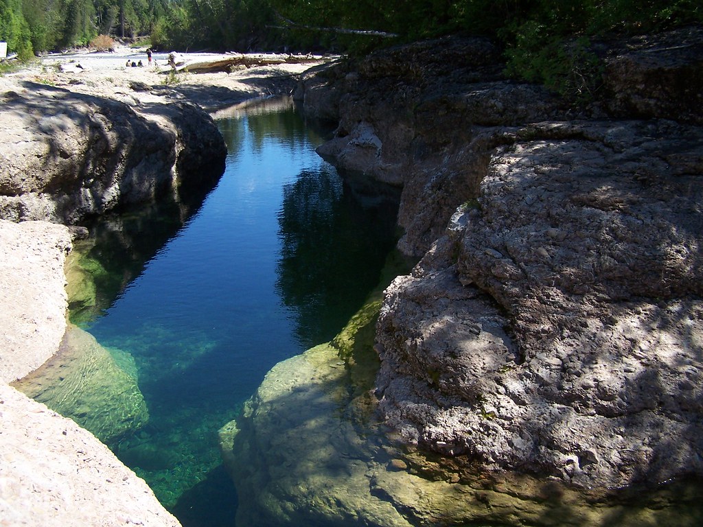 Rivière du Portage ou aux Émeraudes. Percé, Gaspésie (Q… Louis