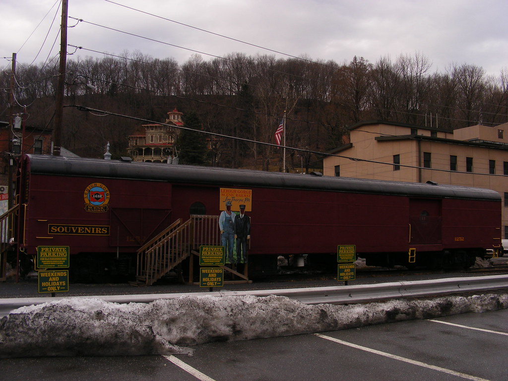 Jim Thorpe tourist photoop train Dennis Flickr