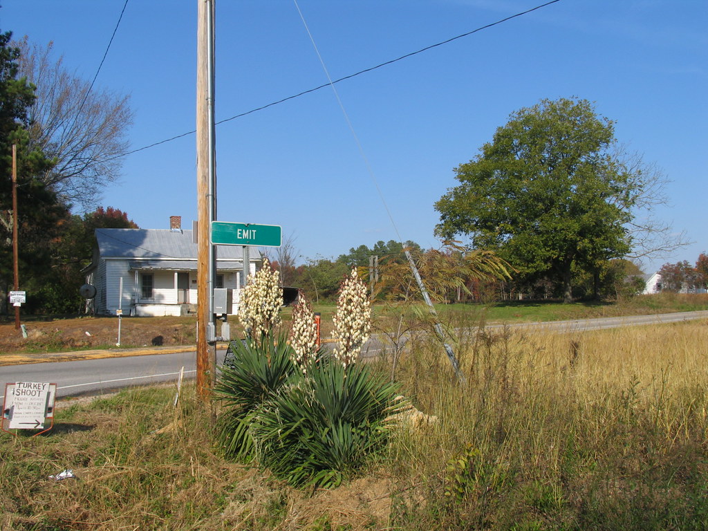 Emit Emit, NC Tiny Johnston County Crossroads on Flower … Flickr