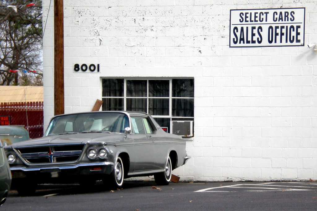 Old car dealership, US Route 1 south of Richmond Leon Reed Flickr
