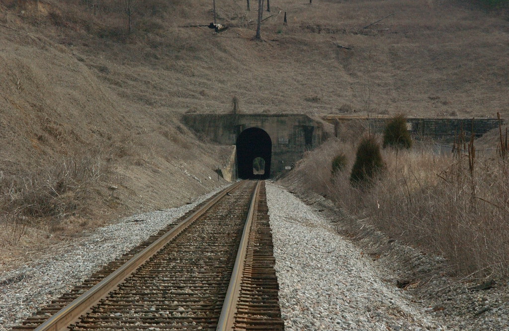 Tunnel Hill Tunnels The new (1928) tunnel on the NC&StL at… Flickr