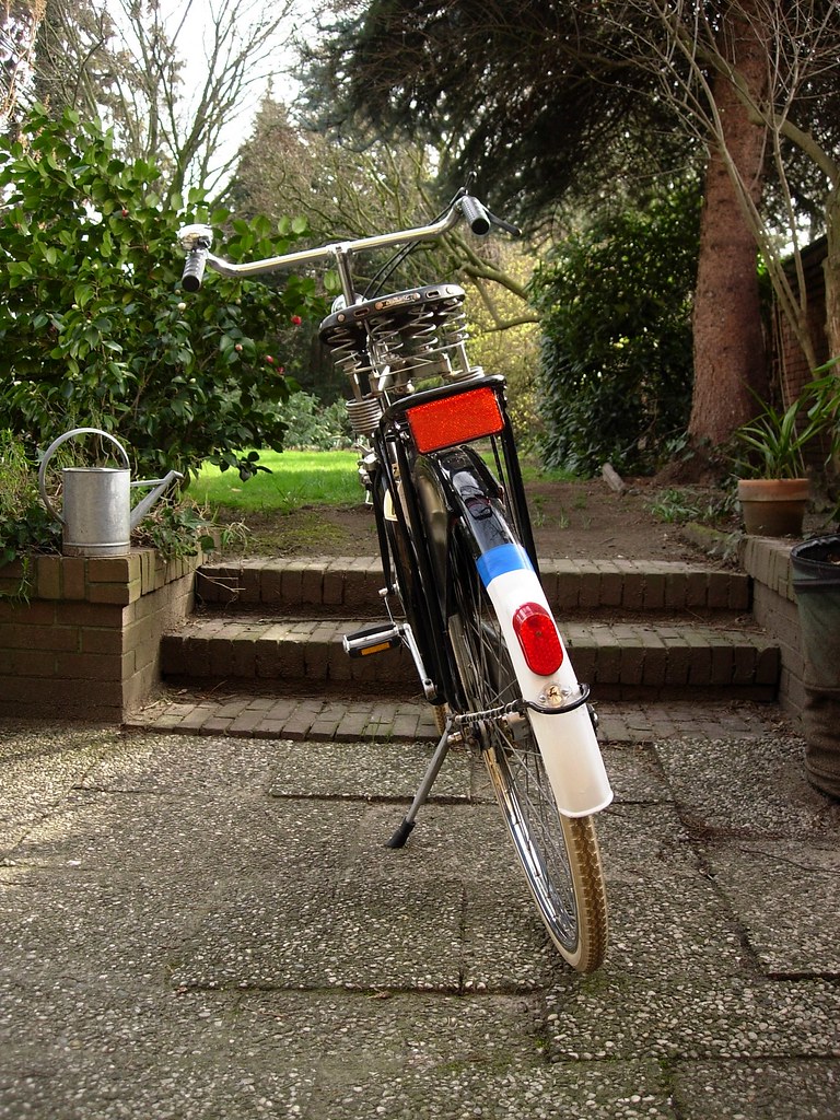 0081 Gazelle Mix between 69 Gazelle Impala and 2003 Gazell… Flickr