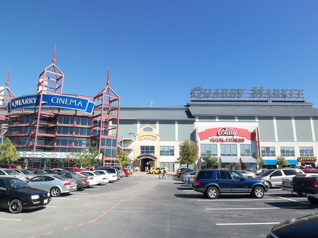 Alamo Quarry Market 1 Todd Carr Flickr