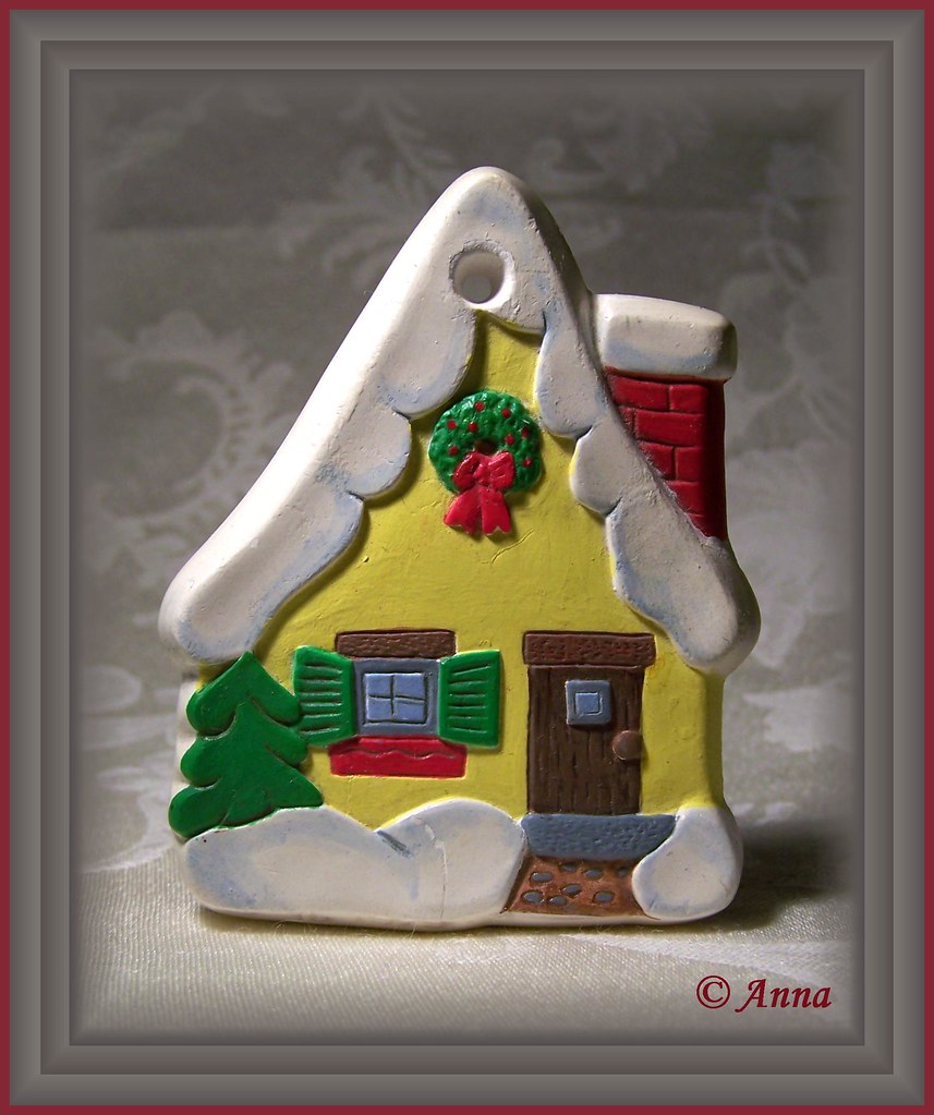 Paintable Plaster Christmas Ornaments Plaster Christmas Ornament © This is a flat plaster Christ… Flickr