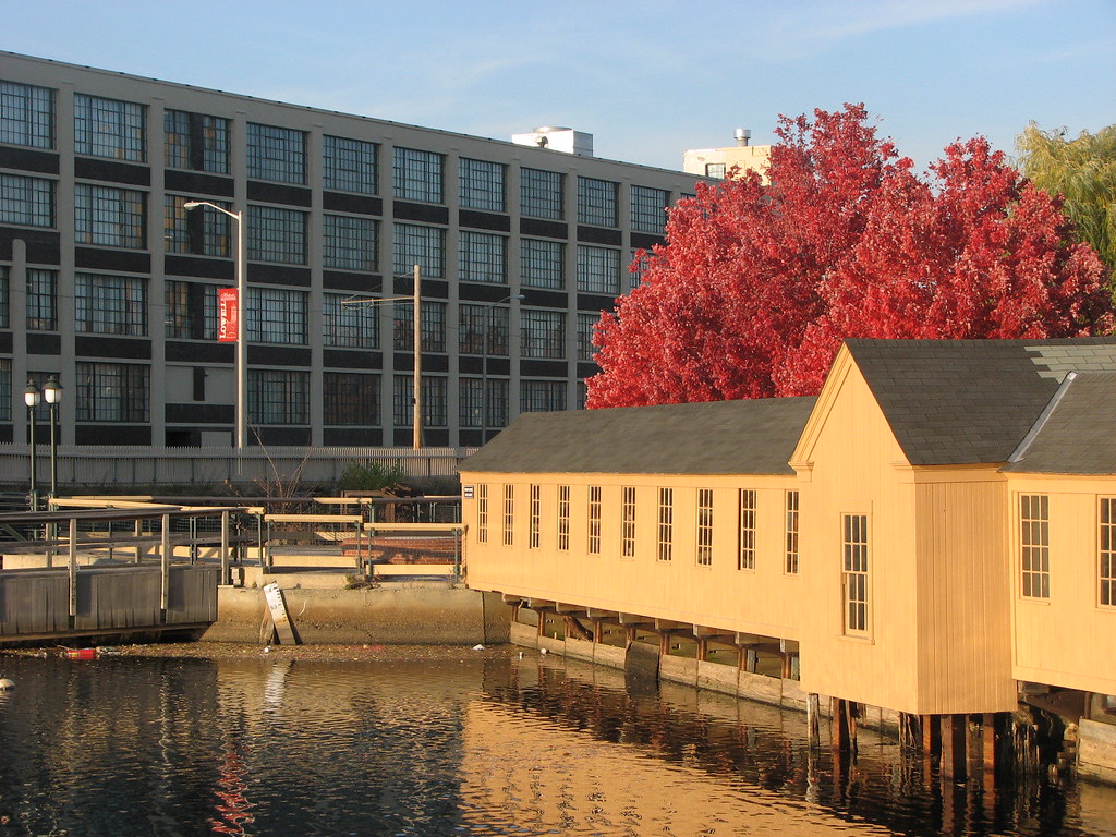 Fall, Apartment, Lowell elvisiselvis Flickr