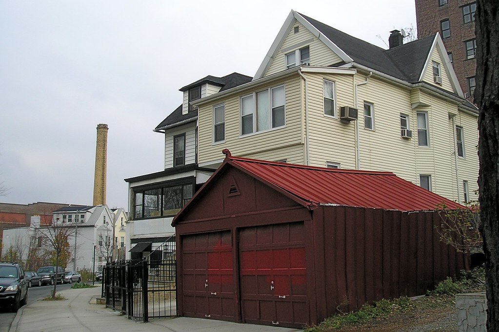 Marble Hill NYC (House with detached Garage) Location Ter… Flickr
