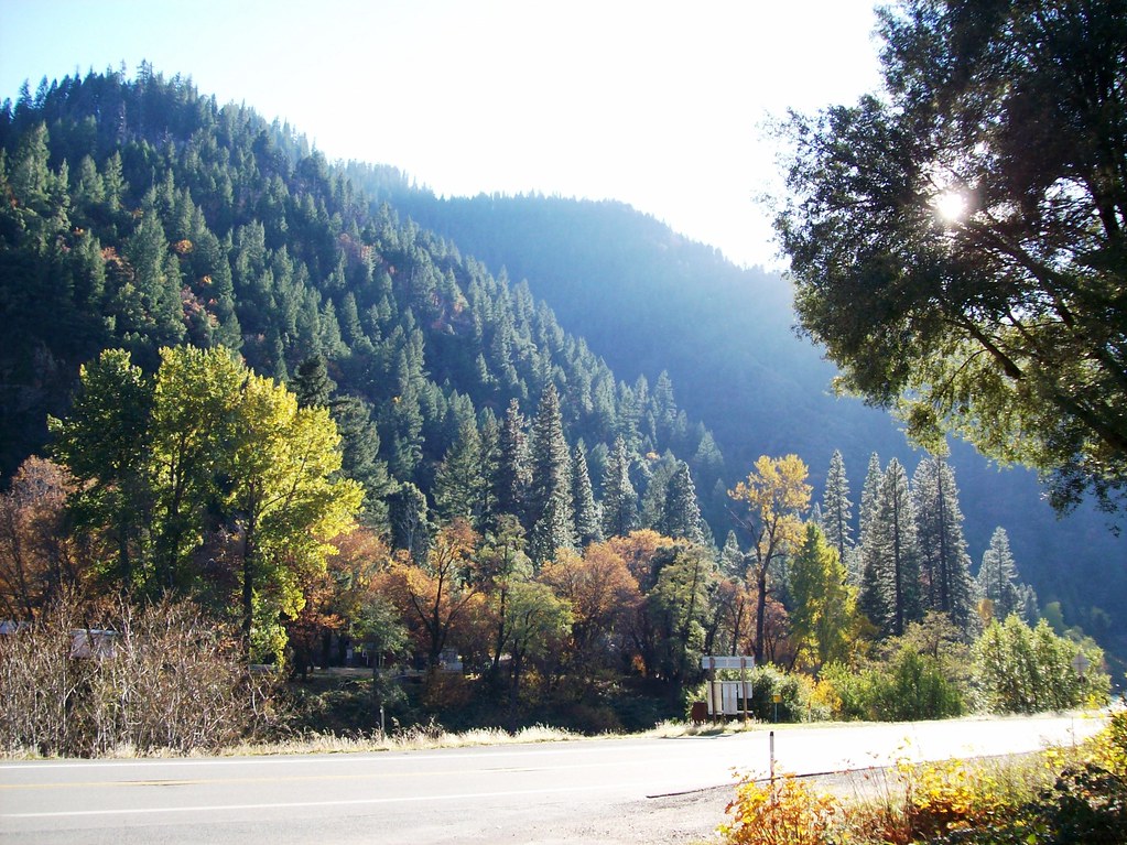feather029 Feather River Scenic Byway. mlhradio Flickr