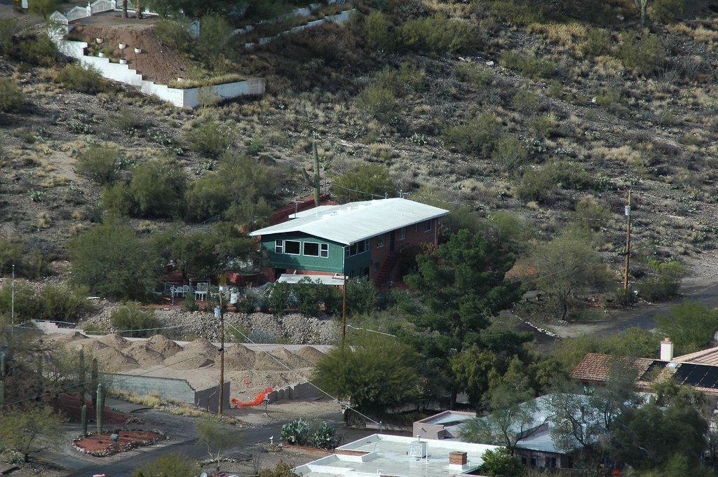 20080204 Panorama Estates, Tucson lasertrimman Flickr