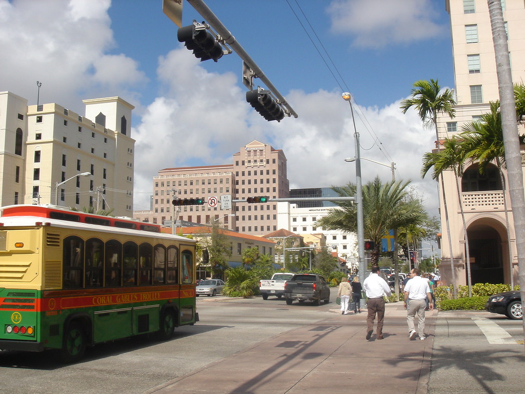 Coral Gables Trolley "Trolleying" around Coral Gables is e… Flickr