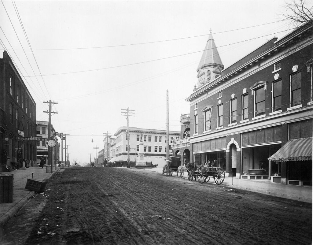PhC68_1_72 Street scene in Wadesboro, NC. Some of the orig… Flickr