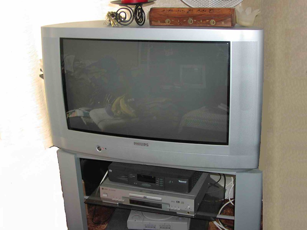 TV Philips Television Ian May Flickr