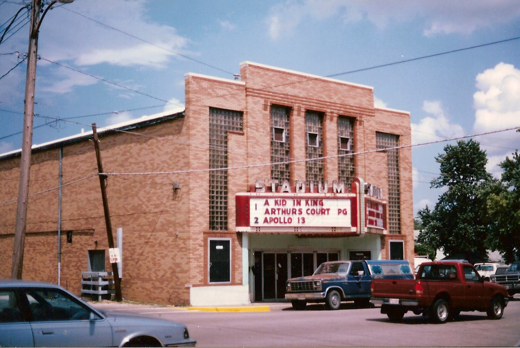 ILJerseyvilleStadium Theater Stadium Theater Jerseyville… Flickr