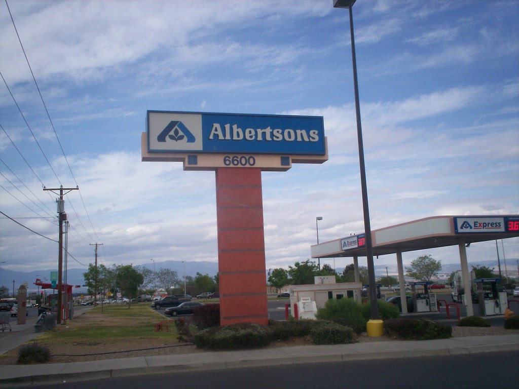 Albertsons LLC Exterior Signage of Albertsons on Central A… Flickr