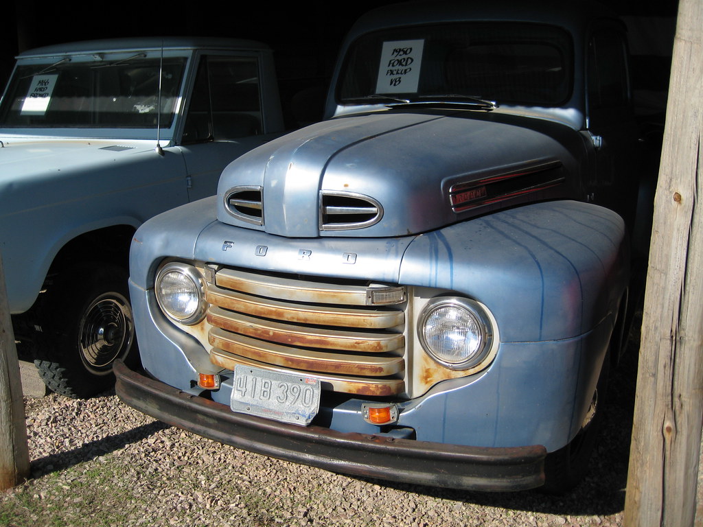 1950 Ford Pioneer Auto Show, Murdo, South Dakota. Several … Flickr