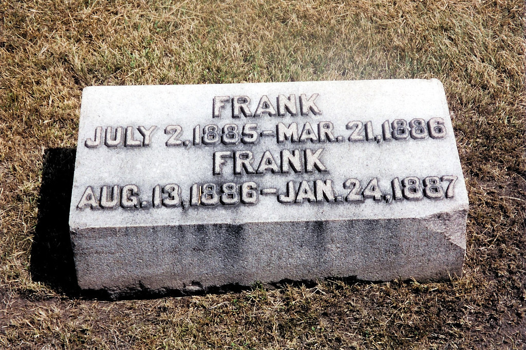 Flickriver Photoset 'forest hill cemetery (eau claire)' by DeadManTalking