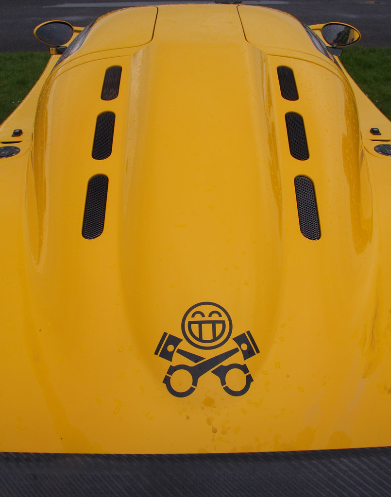 Pistonheads logo Brian