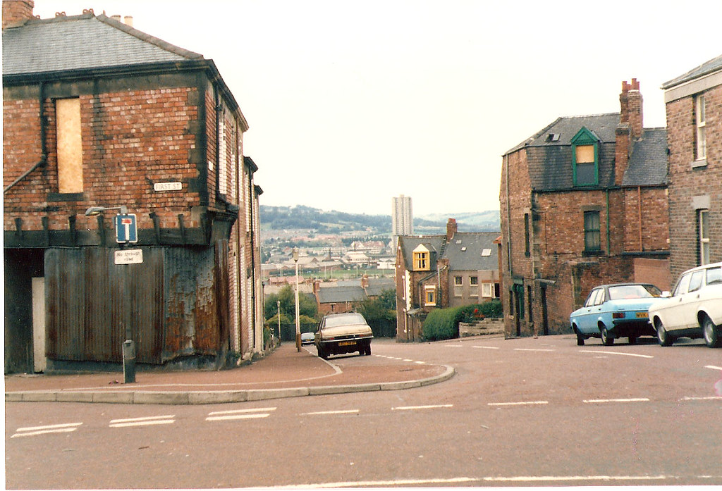 First Street Bensham, Gateshead, 1985. Ronald Hackston Flickr