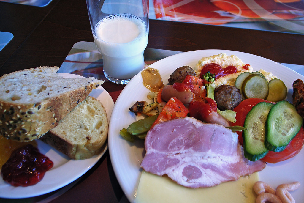 2007.5.20 breakfast Helsinki, Finland yukari abe Flickr