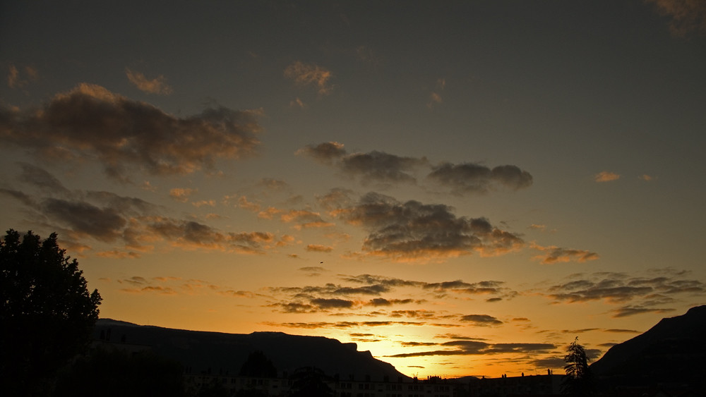 Grenoble, coucher de soleil 29.V.2007 Denis Trente