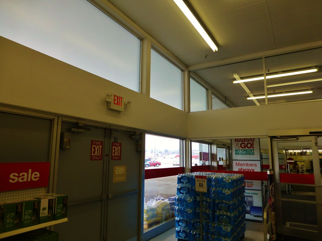 Kmart Springfield, Ohio Kmart 3767 1476 Upper Valley Pik… Flickr