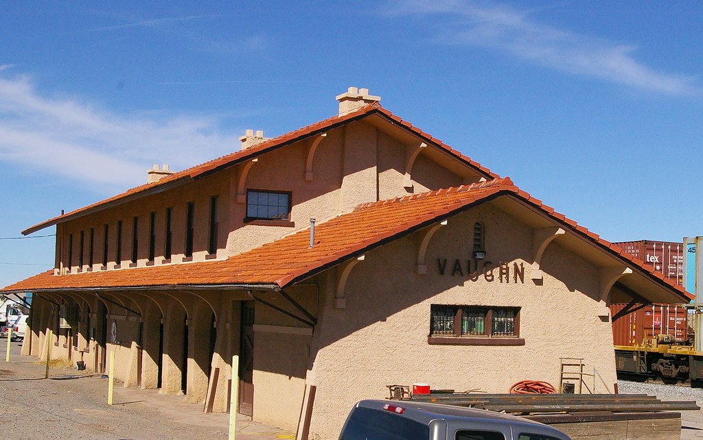Vaughn, NM train station Built by Santa Fe in 1908. Now us… Flickr