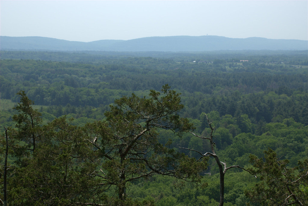 Talcott Mountain from West Simsbury Overlook on West Mount… Flickr