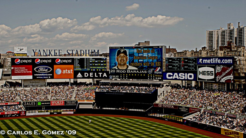 Outfield of the new Yankee Stadium, The Bronx, NY (HDR) Flickr