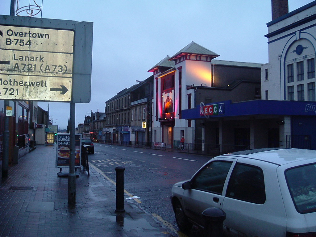 Kirk Road, Wishaw Liz Sharp Flickr
