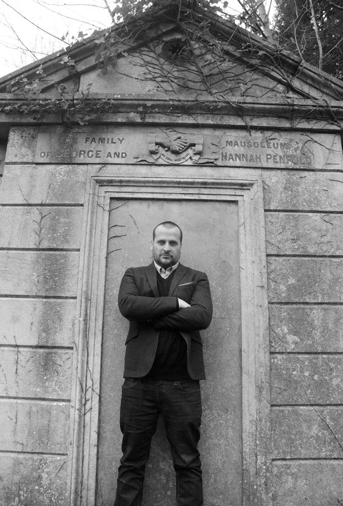 Marek Losey, St Pancras Cemetery, East Finchley, London N2… Flickr