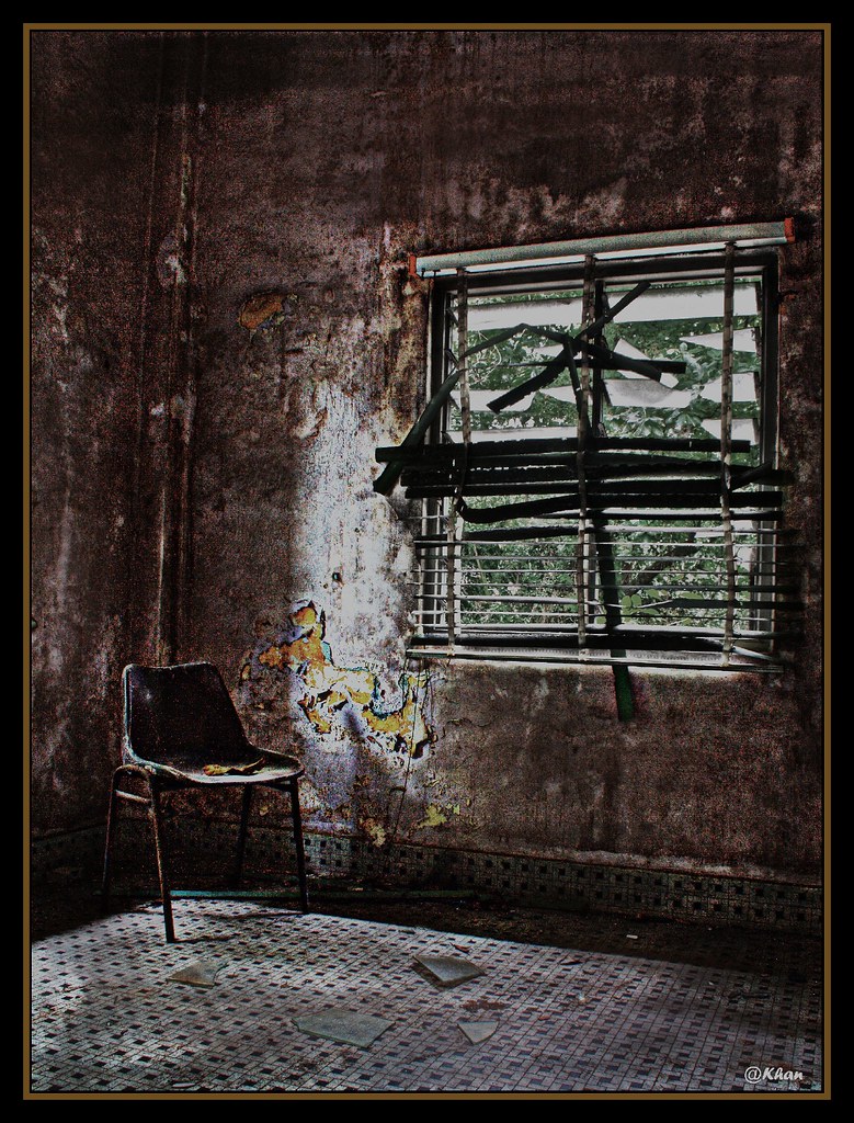 Cozy Chair... Bhoot Bangla Take "7" Final and last one of … Flickr