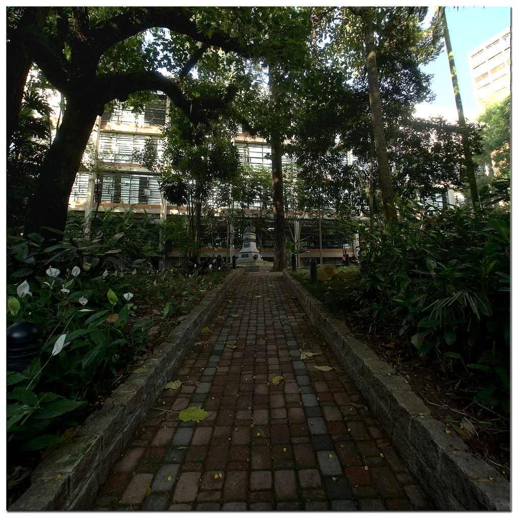 Busto Horace Lane HDR Vertorama Daniel... I am still l… Flickr