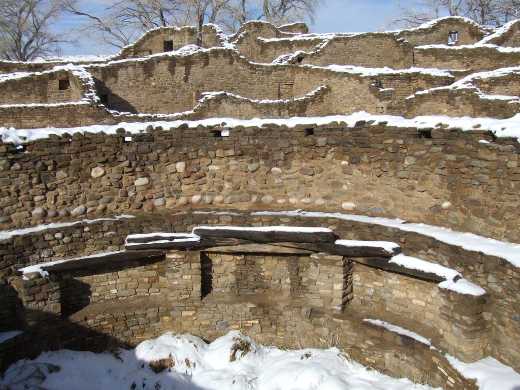 Kiva This is the view of the far side of the larger kiva t… Flickr