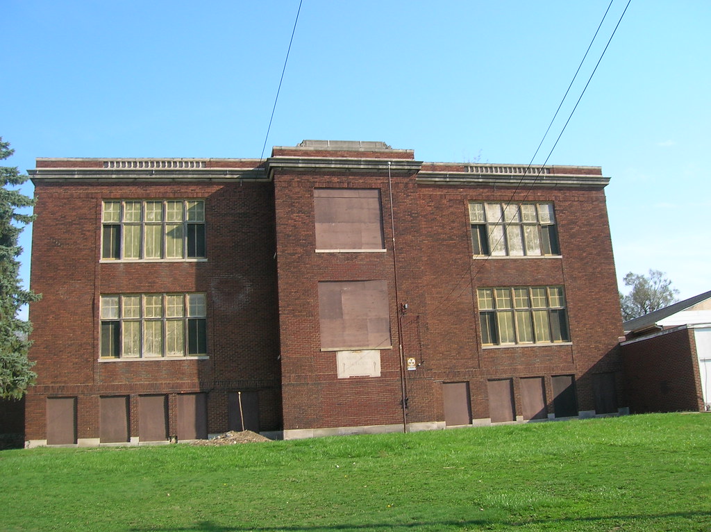 Edmund A. Jones School (1920)Massillon, Ohio Flickr