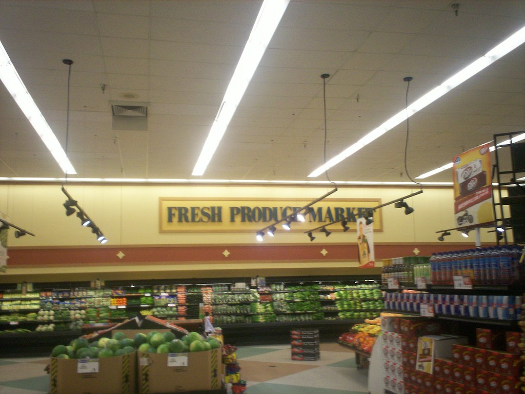 Albertsons LLC Interior of Albertsons on Montgomery Blvd i… Flickr