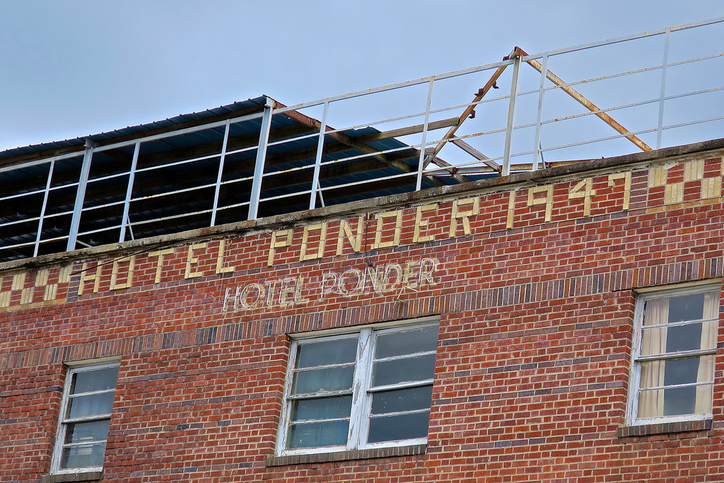 Hotel Ponder, Amite, LA Hotel Ponder building, Amite, Loui… Flickr