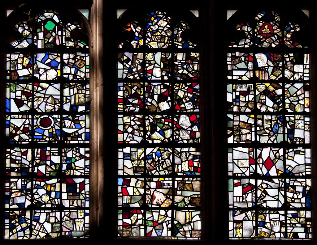 Winchester Cathedral Stained Glass 1 The original west win… Flickr