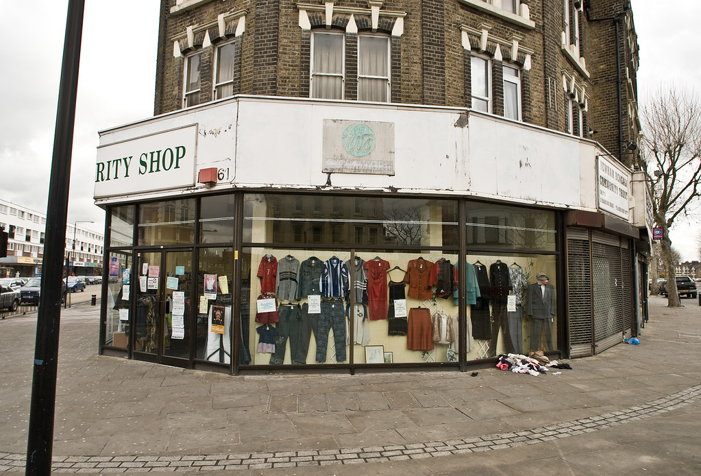 'RITY SHOP' Barking Road, East Ham. Part of the Walking th… Flickr