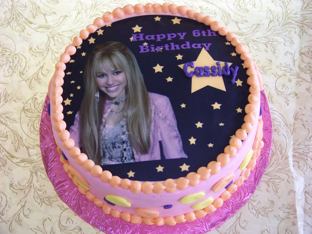 Hannah Montana Birthday Cake A 10 in round white cake cove… Flickr