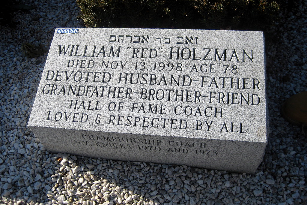 NJ Woodbridge Beth Israel Memorial Park Red Holzman grave a