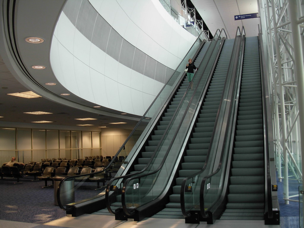 Dallas Fort Worth Airport Terminal A Skylink Escalator Flickr
