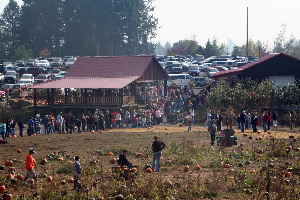 Roloff Farms Helvetia Oregon 2 line for the farm tour Flickr