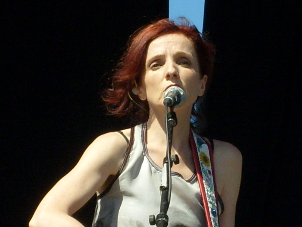 Patty Pt Nepean Patty singing Love Throw a Line maccachick_1 Flickr