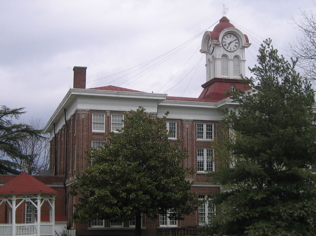 Courthouse Square, Holly Springs, Mississippi JR P Flickr