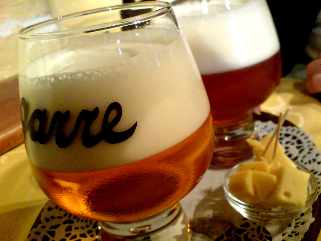 Delicious Belgian beer served with Gouda cheese De Garre… Michael Lovitt Flickr