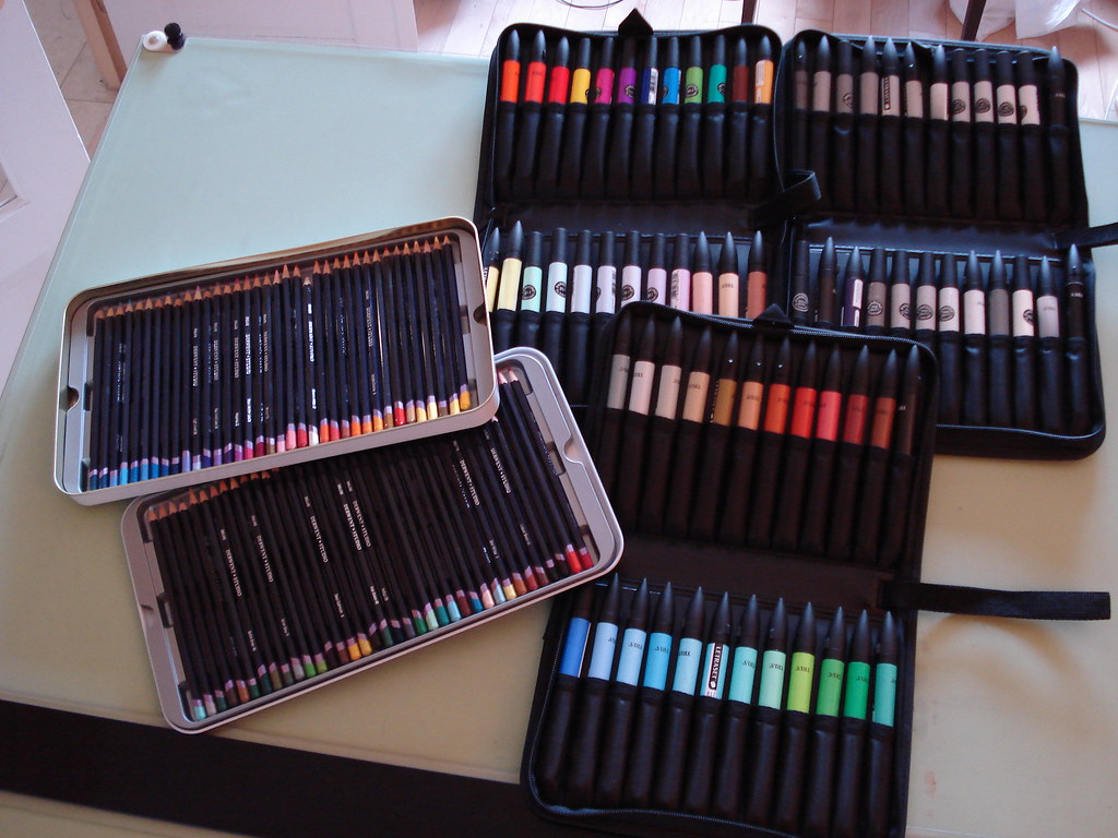 my drawing kit Like this kit! Here's what I also used to d… Flickr
