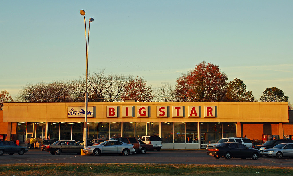 Big Star Big Start market in West Memphis, Arkansas. So Cal Metro