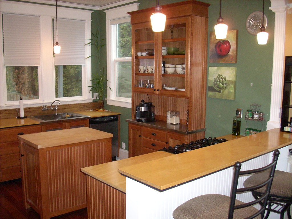 Kitchen removable island Jennifer Lundstrom Flickr