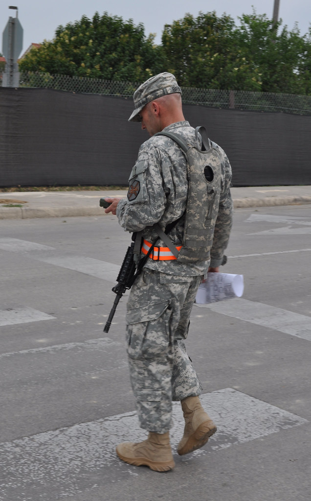 Best Warrior competitors compete in the urban land n… Flickr